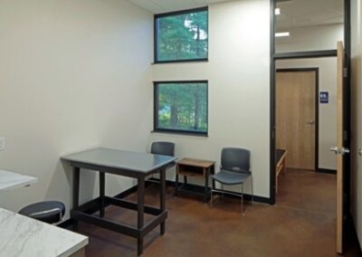Oakwood Veterinary Hospital exam room