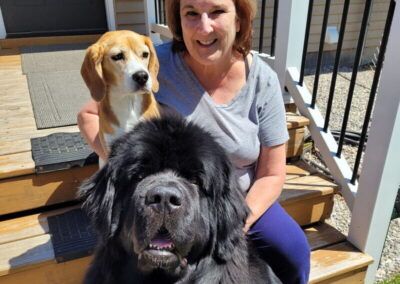 Laura – Client Service Representative