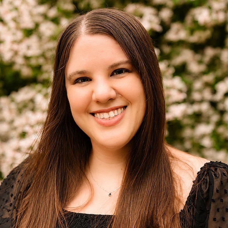 Dr. Elizabeth Barnes